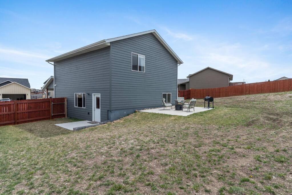 Large Home In The Most Convenient Location Rapid City Exterior photo
